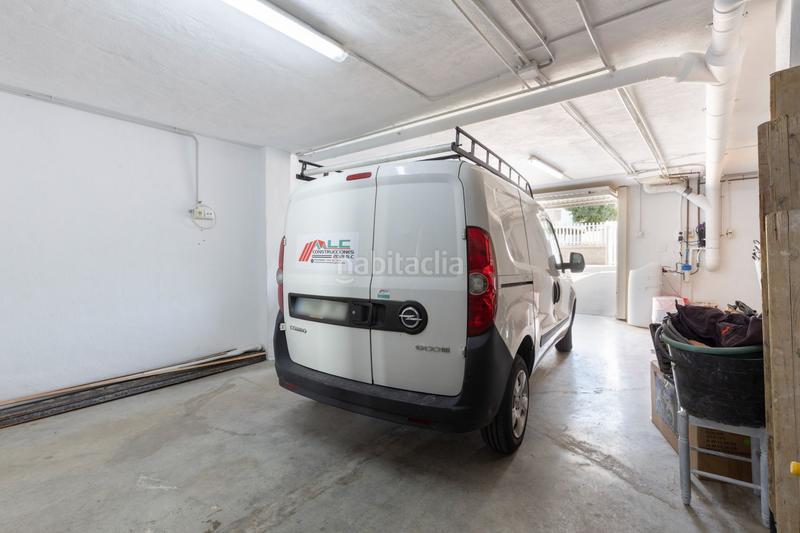 Foto ba6518db-6813-437f-a219-48c3c20c7edf. Semi detached house with heating pool in Belicena Vegas del Genil