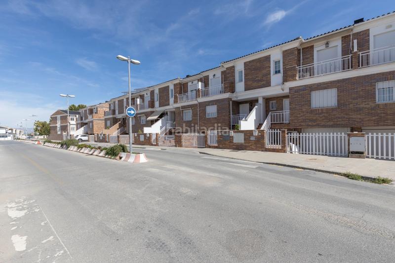 Foto d1ec057e-866f-4dd9-99d8-bc3a6e8ea568. Semi detached house with heating pool in Belicena Vegas del Genil