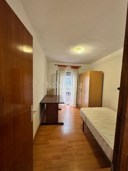 Foto 9c9baeb2-f789-4041-9ea3-8aa397cc6fec. Etagenwohnung mit heizung in Centro - Sagrario Granada