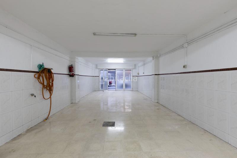 Foto e28cb2b2-40c1-466e-af7f-ef15979596a9. Local comercial a Cerrillo de Maracena - Periodistas Granada