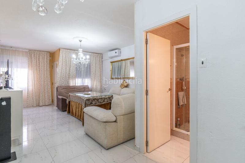 Foto 239dd290-08fa-4141-a201-1e2d8fce1db7. Casa adossada a Peligros