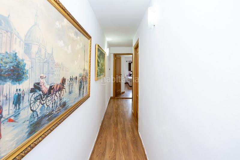 Foto 402ad11e-ca9e-479d-9c6f-c2c5badc688b. Casa adossada a Bobadilla Granada