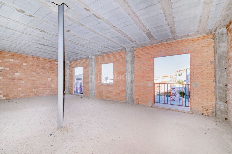 Foto 16ab7dbc-0402-43ff-a8dc-36250c84096e. Casa adossada a Maracena