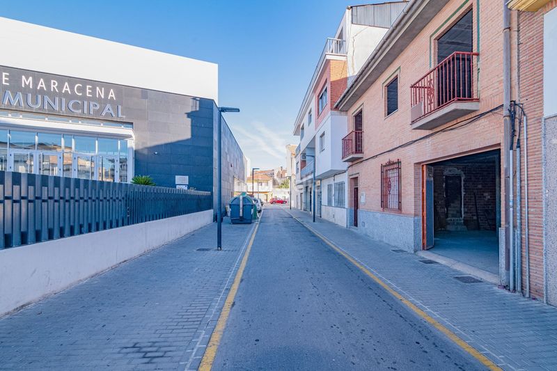 Foto ce779ab9-4ce7-45b0-a357-5d14f979bdb5. Casa adossada a Maracena