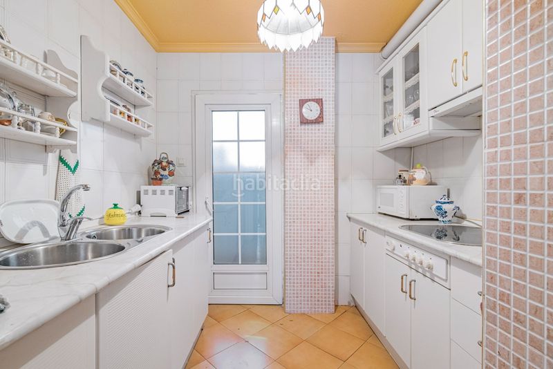 Foto a4869eab-26bf-410e-8e9b-e7a790a25846. Casa a Cerrillo de Maracena - Periodistas Granada