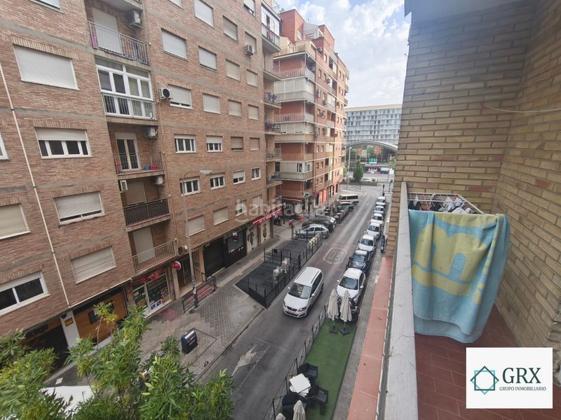 Foto fff74a2f-39f4-4aaa-b313-b0cc4bd99ae8. Alquiler piso en Camino de Ronda Granada