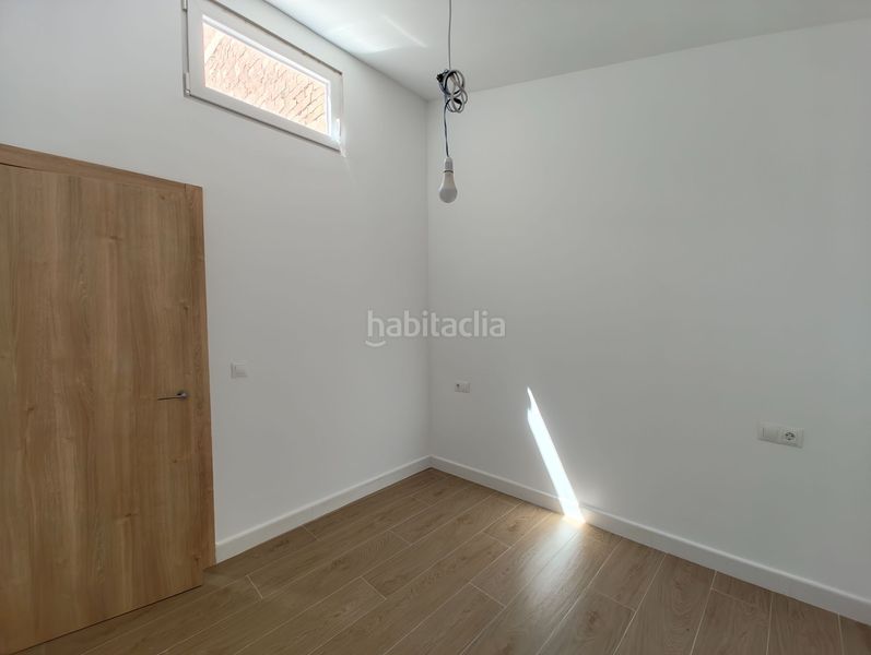 Foto e3ded3f2-3757-4908-8270-6a09afea4ec7. Piso en Ayuntamiento Alhendín