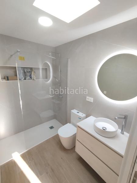 Foto cf4c298b-c5a9-4617-81d3-81f06aa6473e. Chalet en calle de la guajira dos 23 chalet reformado en Retamar en Almería