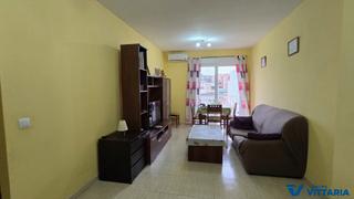 Pis  Calle santa isabel. ¡piso para entrar a vivir en vícar!