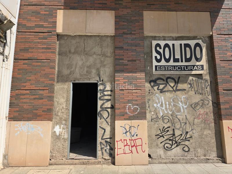 Foto 81c17629-e365-4195-bd81-9aadba6470c8. Alquiler local comercial ¡descubre este espectacular local para alquilar a pie de calle! en Almería