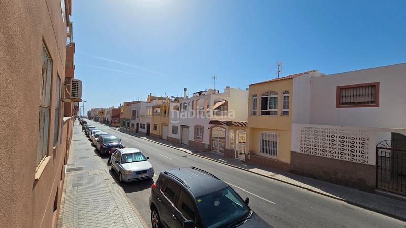 Foto 3632ab2e-ddec-4ea0-b94e-1016b1d25e34. Erdgeschoss mit parking in Costacabana - Loma Cabrera Almería