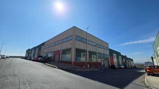 Capannone industriale  Avenida cantabria. Nave en venta en avenida cantabria