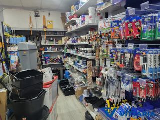 Transfer Business premise  Avenida de cabo de gata. Traspaso de ferretería en una de las mejores ubicaciones