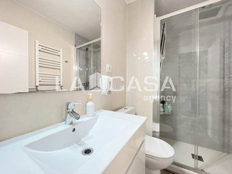 Foto 0fed3509-2297-41d1-93f8-b6c84768aed2. Ático piso en venta en les Roquetes en Roquetes Barcelona