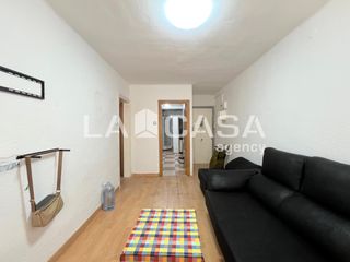 Ground floor in Llefià. Piso en venta en llefià