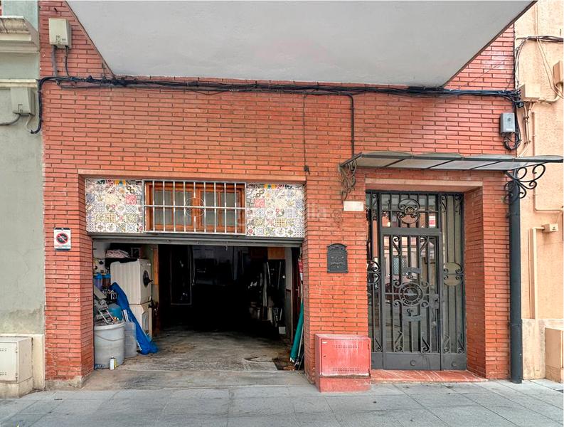 Foto 0b5a82de-4fde-45fd-beb0-8e563e9ba030. Haus mit parking in Can Clota Esplugues de Llobregat