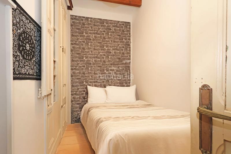 Foto 216e0b37-e01f-47d0-8e8d-64a3c6582789. Haus mit parking in Can Clota Esplugues de Llobregat