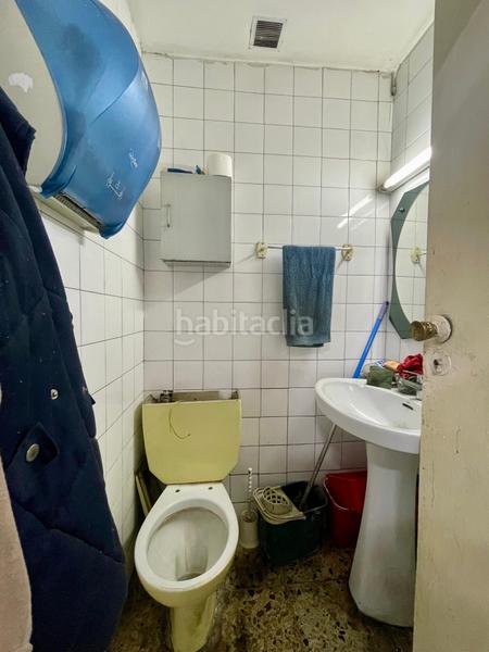 Foto 3f5b64e0-b504-401c-a572-8ad7118bab4a. Local commercial dans Llefià Badalona