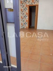 Geschäftsraum in La Reconquista - El Rosario. Local comercial semicentro