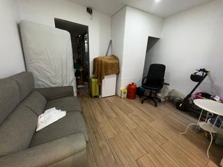 Rez-de-chaussée à La Torrassa. Planta baja calle progres del, lhospitalet de llobregat