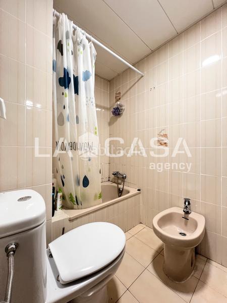 Foto e25c1d29-e362-4a07-ac38-0677a395df61. Appartamento con riscaldamento in Llefià Badalona