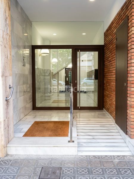 Foto 74a99459-97e8-461e-8f4e-d3c899227b3e. Pis a Barri de les Corts Barcelona