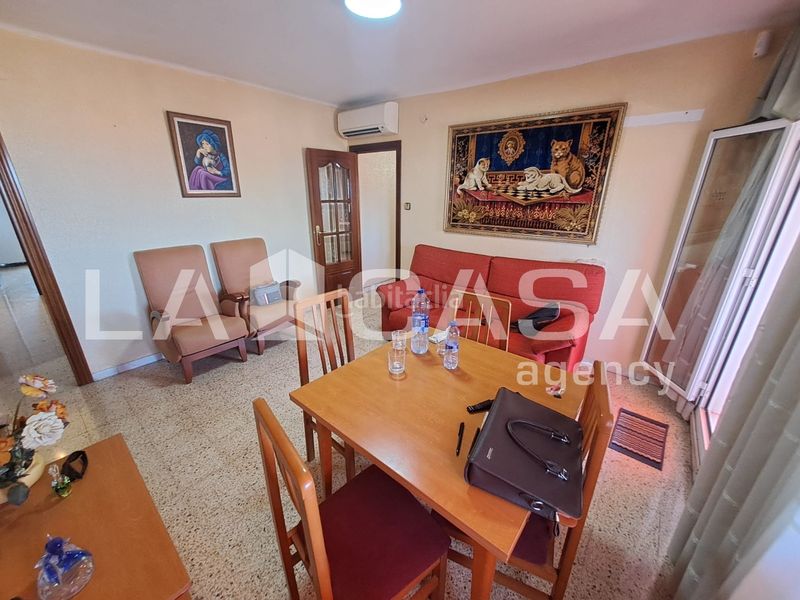 Foto 49929fb8-2735-4a48-9558-3ee14ebbb5e5. Ático piso en venta en avenida sanatori en El Raval Santa Coloma de Gramenet