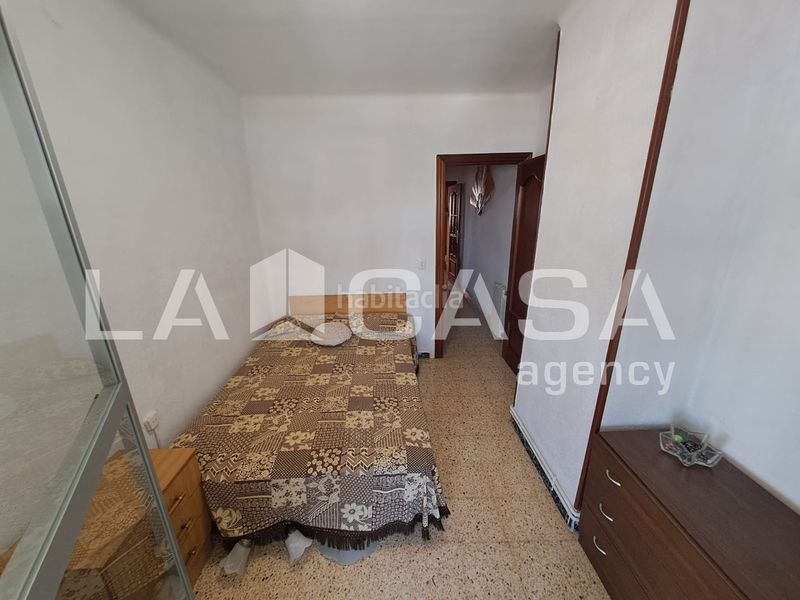 Foto 9e6d9a35-ee8b-49a3-8fbe-38697cf0a19b. Ático piso en venta en avenida sanatori en El Raval Santa Coloma de Gramenet