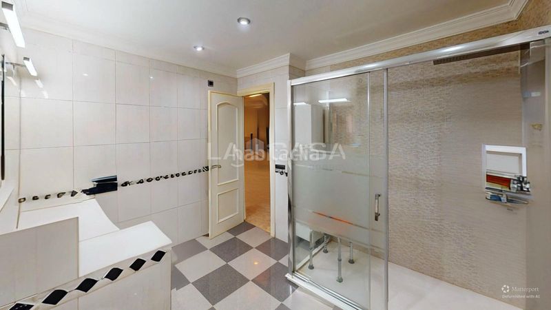 Foto e99ad81e-92ad-44da-b54e-888037880806. Pis a Aiora Valencia