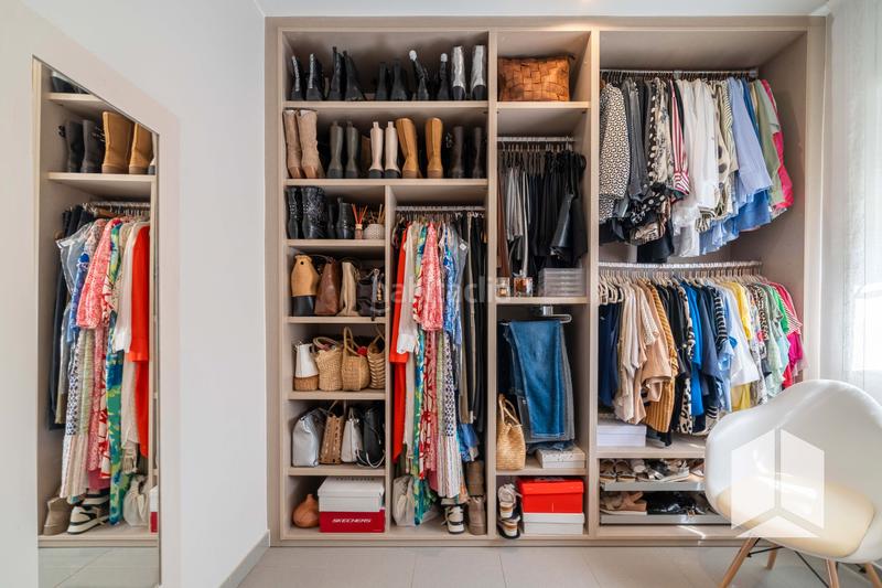 Foto 4c27a0e9-c703-40e7-89bc-744d00ef3c98. Haus mit parking pool in Sant Vicenç dels Horts