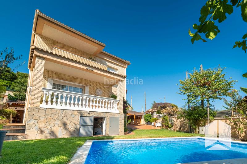 Foto 7e92f9c1-2f5c-402e-baba-6bf21b0707c2. Haus mit parking pool in Sant Vicenç dels Horts