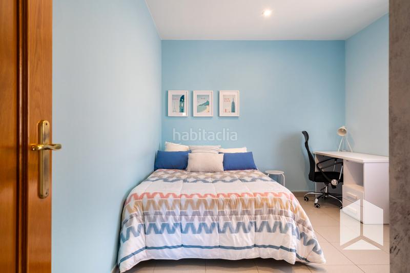 Foto c864e81a-0cbd-418d-9602-2b43030f6b0f. Haus mit parking pool in Sant Vicenç dels Horts