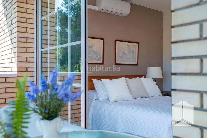 Foto e7482416-b35e-4db0-8e47-bfc1270a4ca2. Haus mit parking pool in Sant Vicenç dels Horts