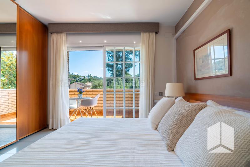 Foto f41c1d35-7fa7-4e23-adc3-64328287eab8. Haus mit parking pool in Sant Vicenç dels Horts