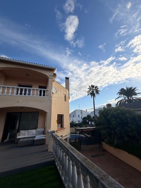 Foto 40481681-891b-4e8d-ba9b-9361ea781d62. Casa con parcheggio in Cunit residencial Cunit