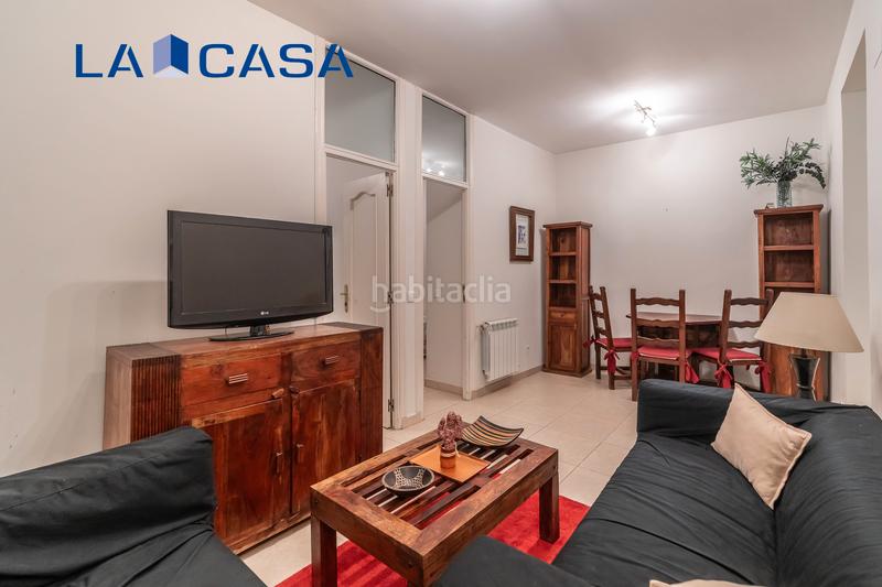 Foto 0b0849c8-bb14-4a31-adc5-982018d8c3ca. Planta baja piso en venta en calle de vallehermoso en Madrid