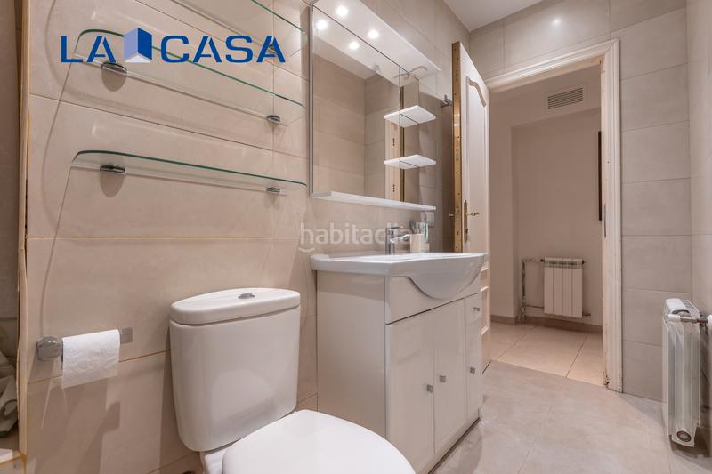 Foto e6445ff0-68c2-4856-992c-76a3eef6976f. Planta baja piso en venta en calle de vallehermoso en Madrid