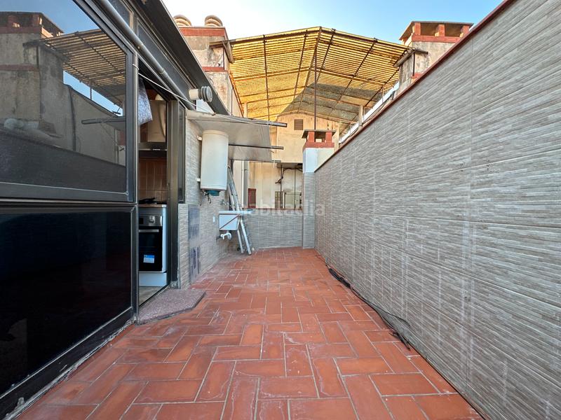 Foto 0a9331d6-deae-4508-a093-900652d48e8a. Flat with heating in El Camp d´en Grassot i Gràcia Nova Barcelona