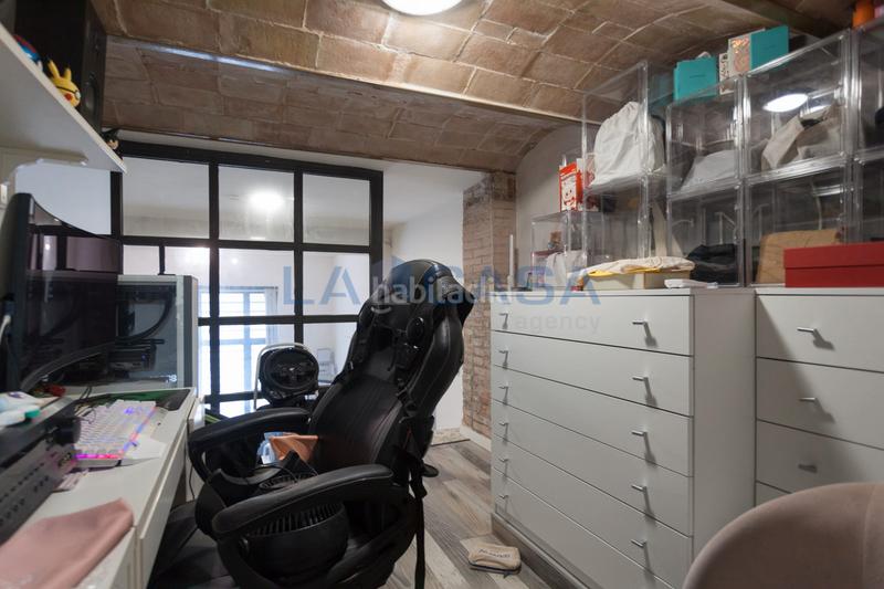 Foto 114acbee-e92c-4c65-b6ba-4aa13f395846. Etagenwohnung mit heizung in Baix Guinardó Barcelona