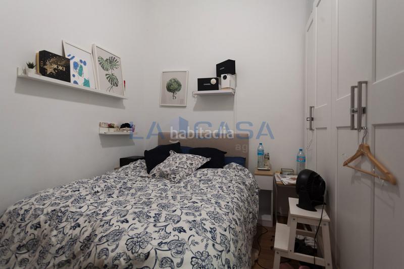 Foto 22094dfd-586a-417e-9f20-960f07e1ab21. Etagenwohnung mit heizung in Baix Guinardó Barcelona