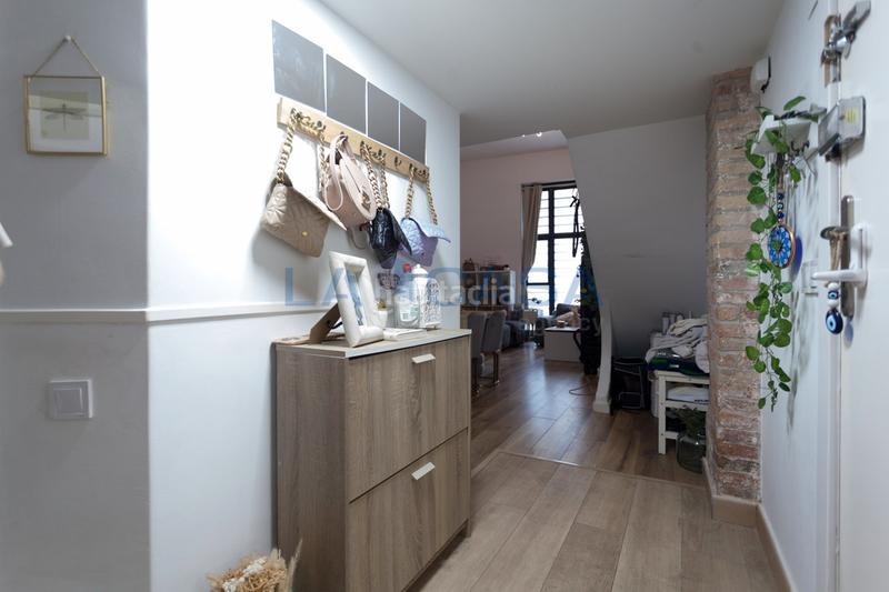 Foto e29daa8c-22f4-488b-b78e-34a98dfff5e7. Etagenwohnung mit heizung in Baix Guinardó Barcelona