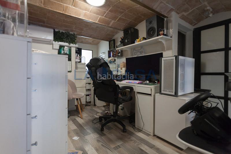 Foto ea302d93-25dd-490c-94ce-7120944a3727. Etagenwohnung mit heizung in Baix Guinardó Barcelona