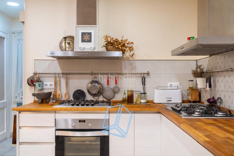 Foto a4fe7b07-4542-41d6-9530-20394d20ea1d. Etagenwohnung mit heizung in Baix Guinardó Barcelona