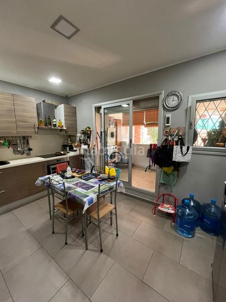 Foto 841d7656-b3c8-4e6c-92ff-bdd9cb0659a9. Planta baja increíble planta baja en c francesc pi i margall gran potencial y posibilidad de construir una segunda vivienda en Gavà