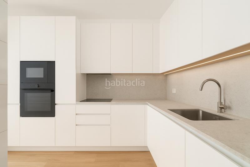 Foto 8cb1a2aa-7018-43a8-9df7-e1507712fea0. Piso  en venta en ronda del guinardó en Baix Guinardó Barcelona