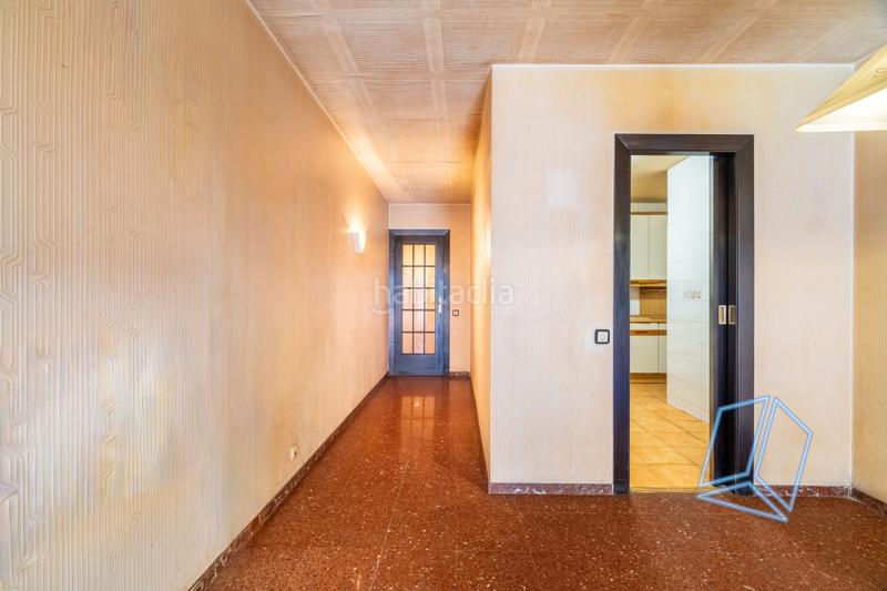 Foto 9078ae25-7553-432a-82b6-a5aa41909fbe. Piso  en venta en ronda del guinardó en Baix Guinardó Barcelona