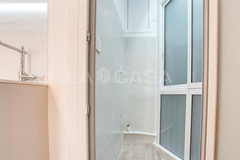 Foto a12a0fda-6a29-41b5-ad83-695094ca5bef. Piso  en venta en Provençals del Poblenou en Provençals del Poblenou Barcelona