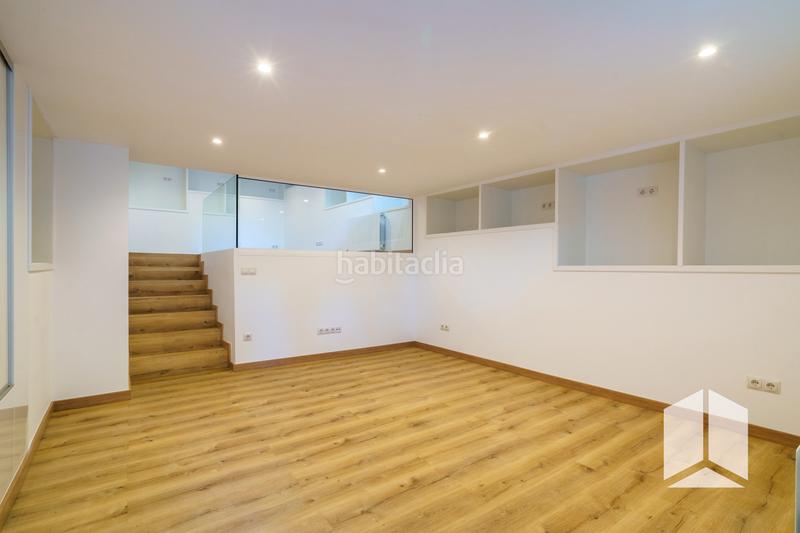 Foto 3bde3e01-4840-4d79-b966-4032cfe2b840. Semi detached house with parking in El Poal Castelldefels