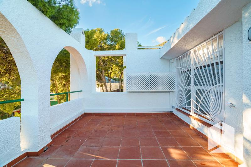 Foto ff765531-b3ec-45f3-a102-ec1f0c591611. Semi detached house with parking in El Poal Castelldefels