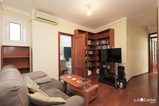 Appartamento in El Poble Sec - Parc de Montjuïc. Piso en venta en calle de la frança xica